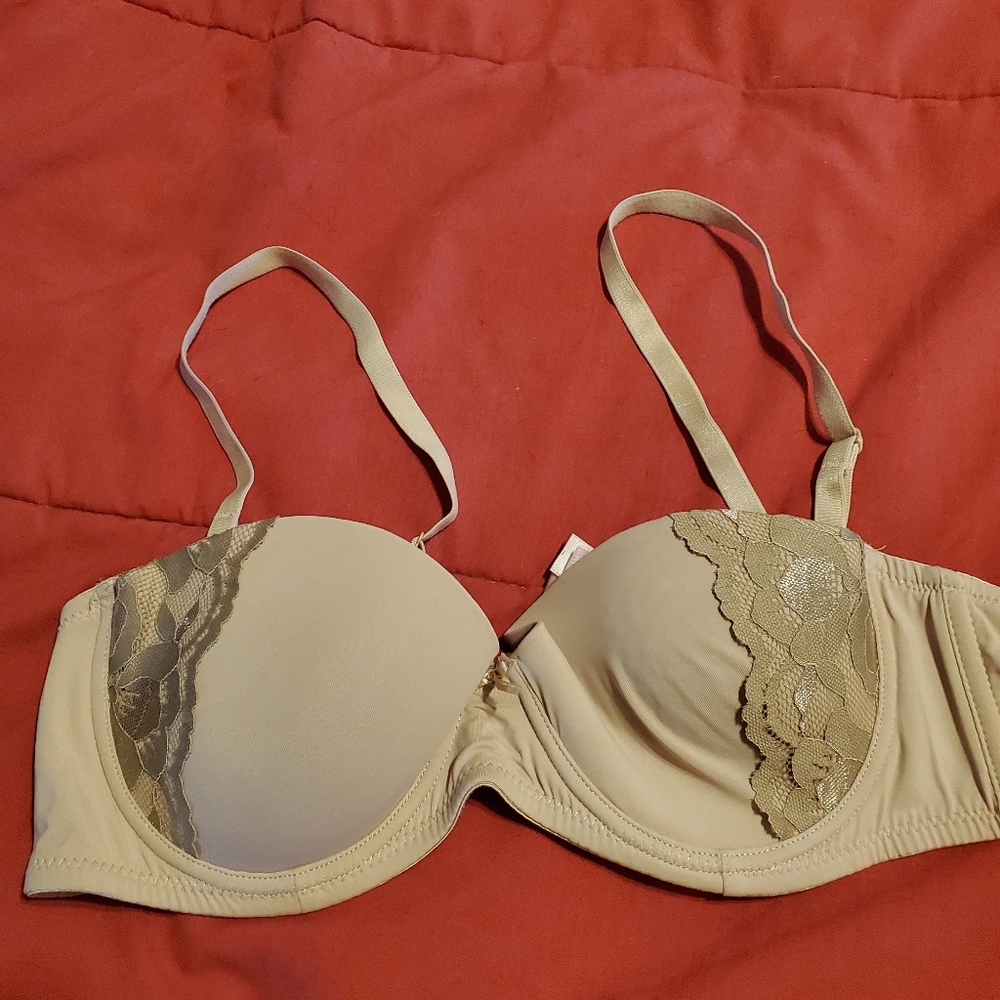 Like New Nude Bra 36B